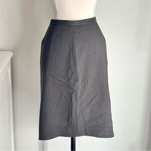 BCBGMaxAzria Gray Pinstripe Mini Skirt, Size 0